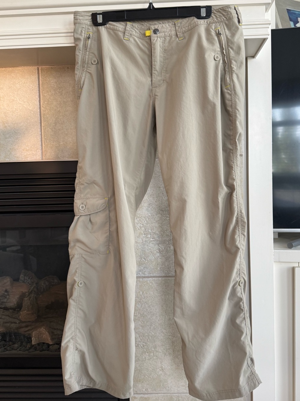 Patagonia Pant/Capri Hiking Cargo Pants Size 14